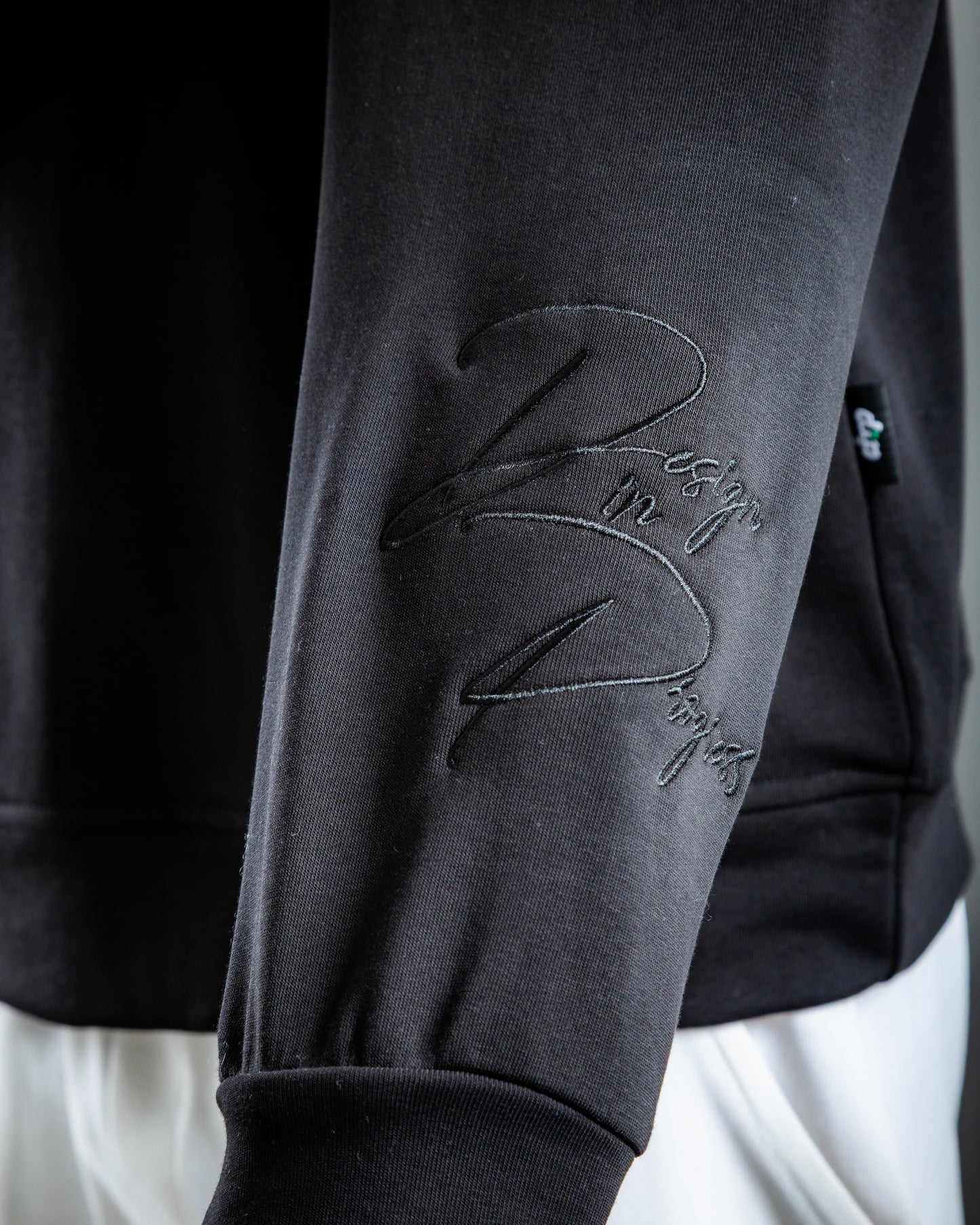 Stitched Round Neck - Black