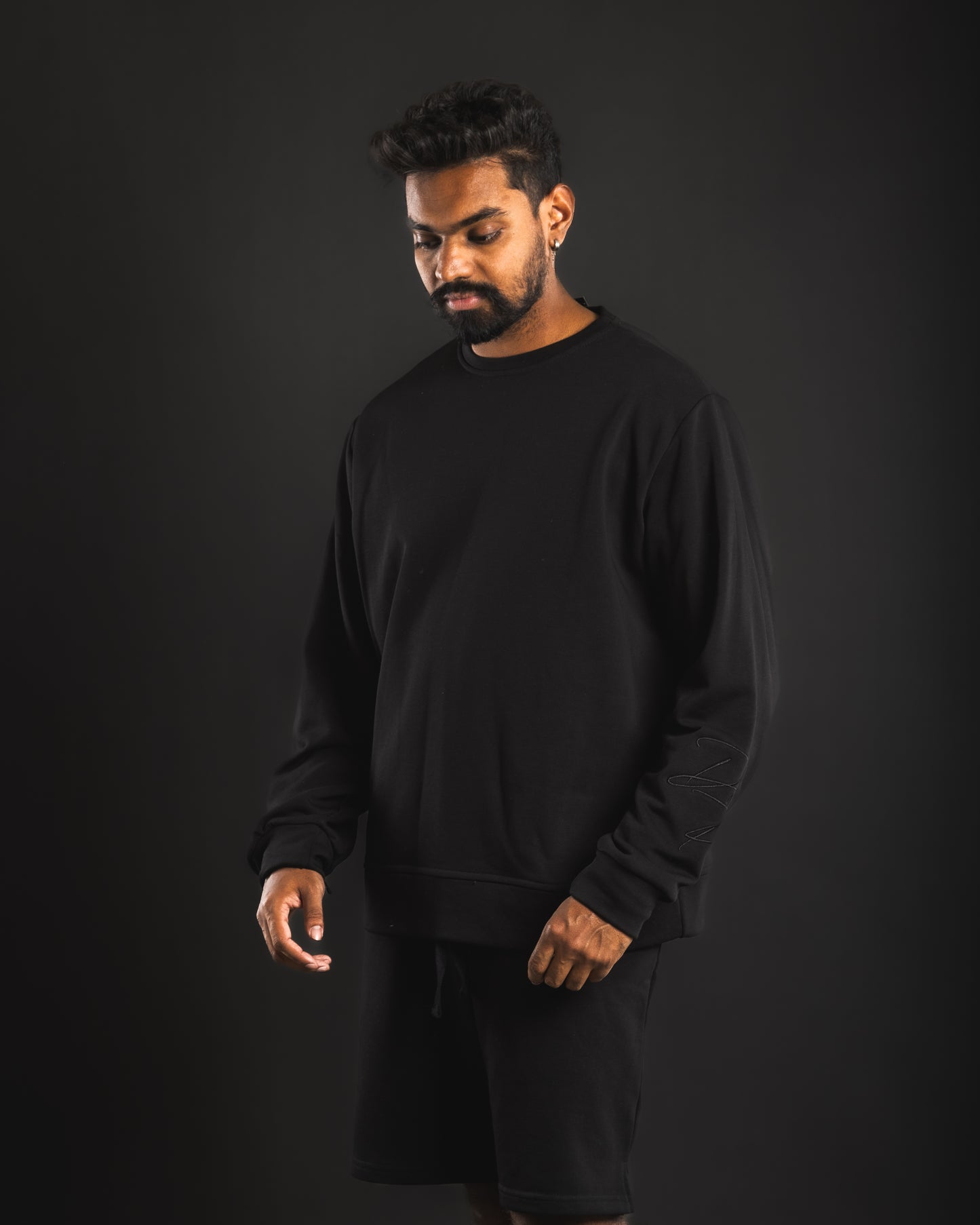 Stitched Round Neck - Black